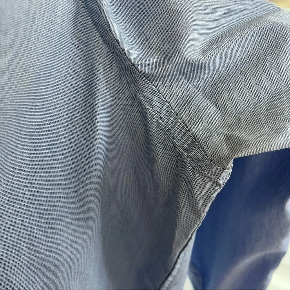 Gap Men's Button Down Casual Shirt